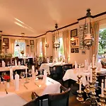 Duenenhotel Am 3*
