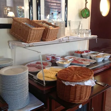 מלון Duenenhotel Am רוסטוק