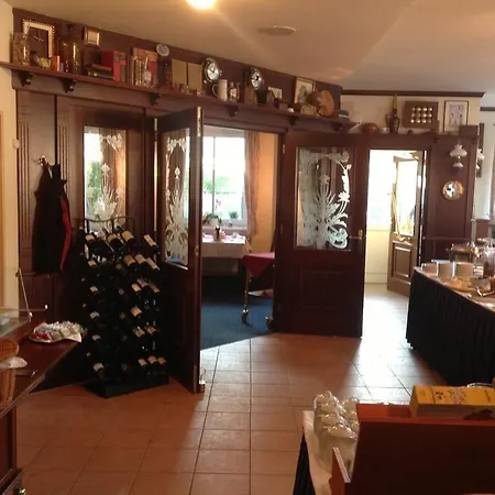 Duenenhotel Am 3*