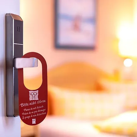 Duenenhotel Am فندق